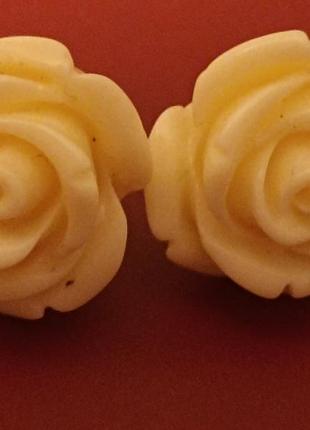 Сережки " білі троянди"