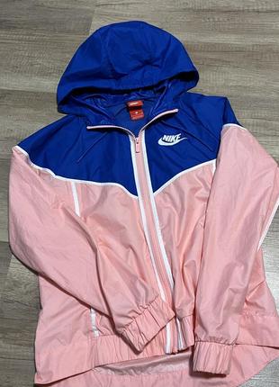 Вітровка nike