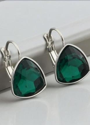 Серьги изумрудные оригинальные стильные французская застежка
