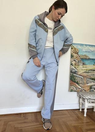 Теплий костюм icon швейцарія