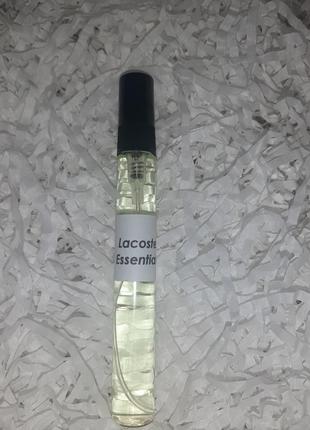Lacoste essential