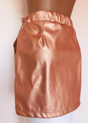 Крутая стильная брендовая юбка под кожу на резинке красивого цвета 🌟4 фото
