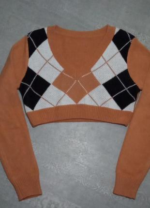 Свитер укороченный