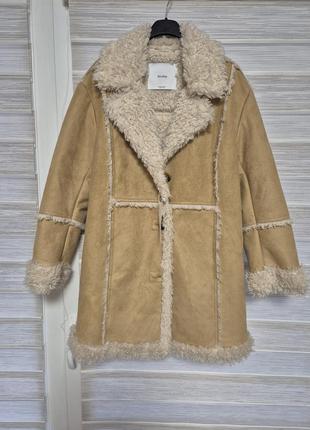 Пальто шуба bershka дублянка