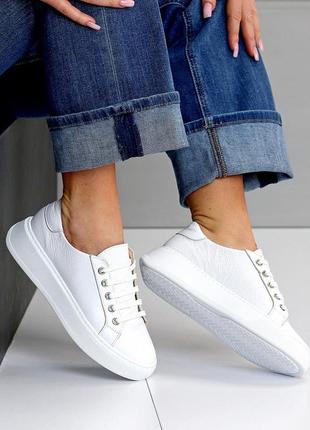 Кросівки кеди жіночі білі шкіра