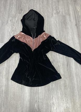 Велюровая олимпийка