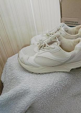 Кроссовки zara 3
