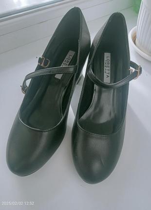 Женские туфли