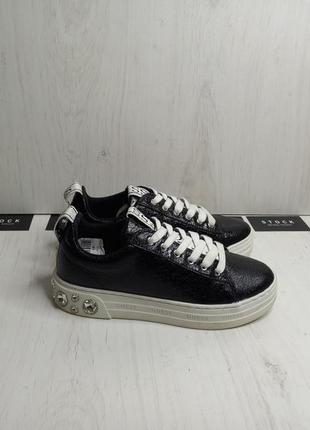Кеди guess originally