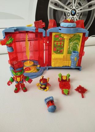 Набір superthings secret base fury storm