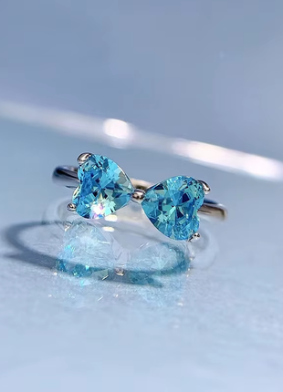 Серебряное кольцо "поцелуй океана" с аквамарином nano