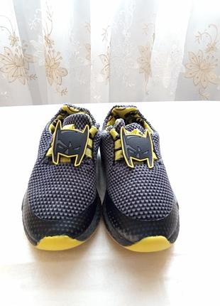 Кроссовки детские с подсветкой batman.