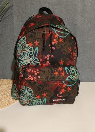 Крутий рюкзак від eastpak