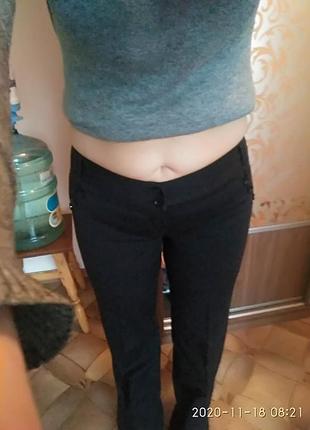 Класические брюки 46 рр