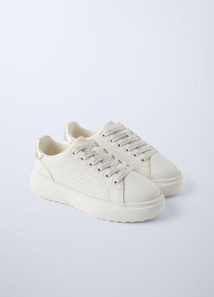 Кросівки zara