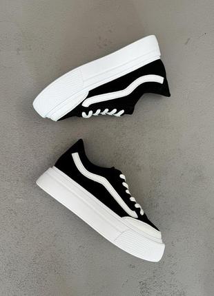 Чорні замшеві кеди vans