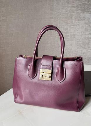 Стильная сумка furla