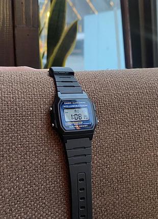 Годинник casio f-105w