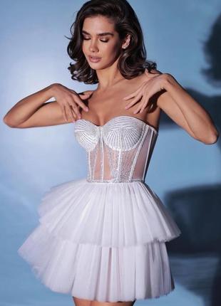 Елегантна випускна сукня, гарний стан