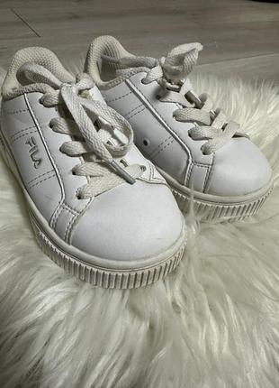 Кроссовки детские