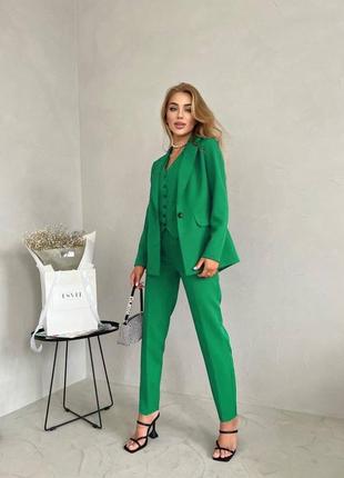 Жіночий костюм трійка жилет жакет штани