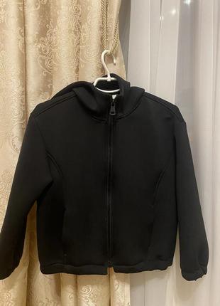 Базова кофта на змійці