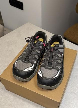 Треккинговые ботинки keen