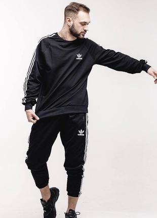 Спортивные костюмы adidas3 фото