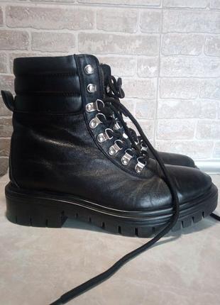 Ботинки кожаные 38 размер rule london