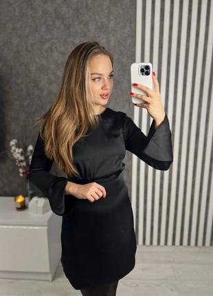 Женское платье