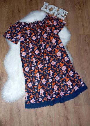 Сарафан в квітковий принт розмір м