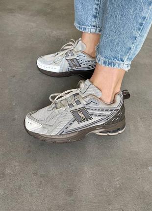 Кросівки new balance