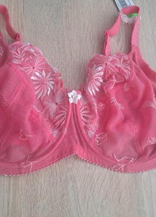 Бюстгальтер pour moi 85c,85f,70е