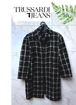 Шикарное теплое базовое полушерстное пальто в клетку trussardi jeans
