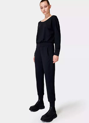 Крутой комбинезон bnwt sweaty betty gary, длинный рукав, черный цвет, спортзал, йога, одежда для отдыха