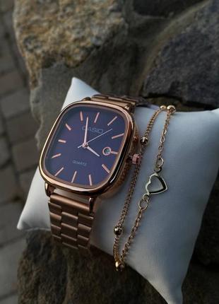 Годинник casio