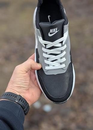 Мужские кроссовки nike кожаные