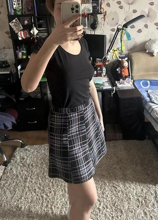 Базова футболка