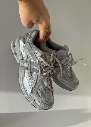 Классные женские кроссовки new balance 1906a metallic grey серые серебристые
