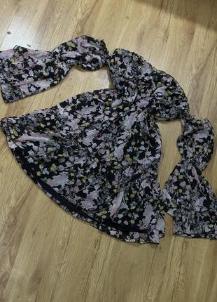 Красивое платье