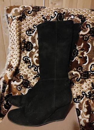 Замшевые сапоги (в середине натуральный мех)