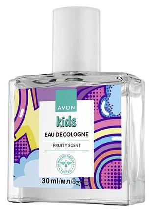 Туалетна водичка з фруктовим ароматом