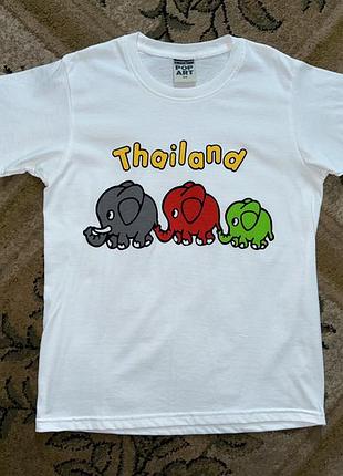 Футболка бавовняна яскрава