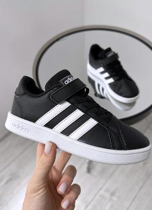 Чудові якісні кросівки adidas neo2 фото