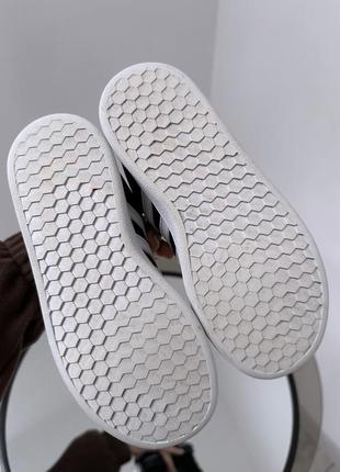 Чудові якісні кросівки adidas neo8 фото