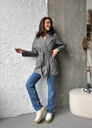 Женское укороченное кашемировое пальто