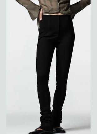 Трикотажные черные брюки брюки по фигуре zara теплые мягкие