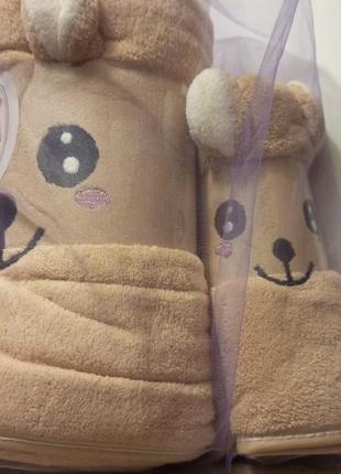 Новый набор полотенец 2 шт