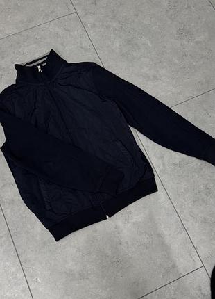 Вітровка christian berg