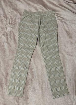 Классические брюки zara в клетку
